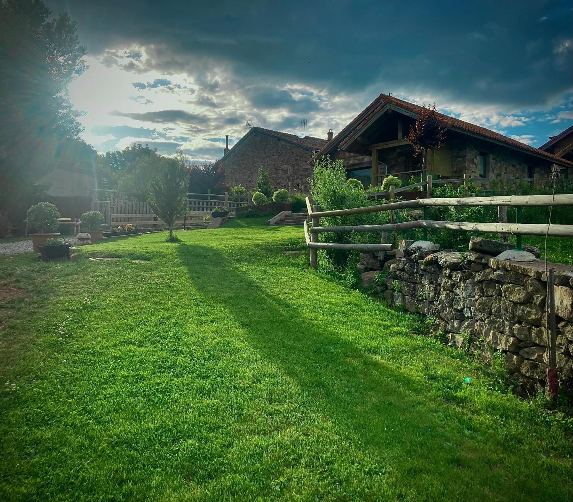 Los Chozos De La Brana Branosera Exteriér fotografie